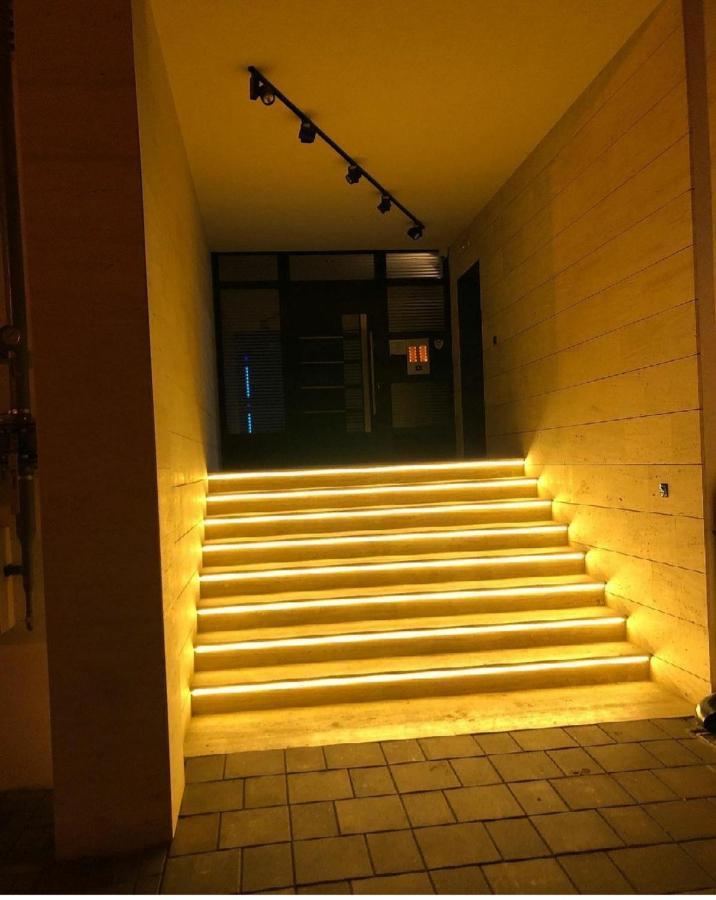 Lux Apartman 33 クラグイェヴァツ エクステリア 写真
